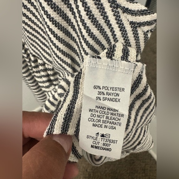 Ces Femme Black and White Striped Blouse NWOT - Picture 10 of 10